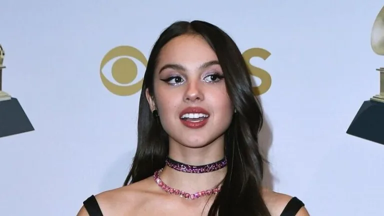 A picture of Olivia Rodrigo.