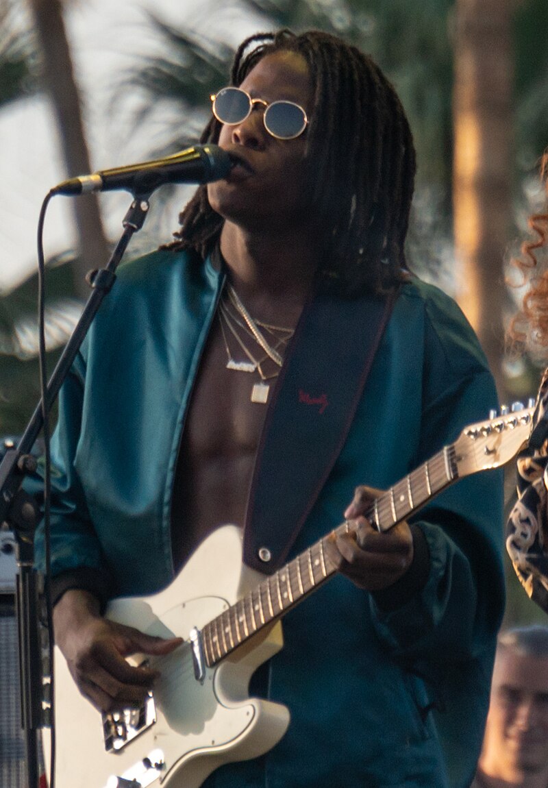 Promotional image of Daniel Caesar