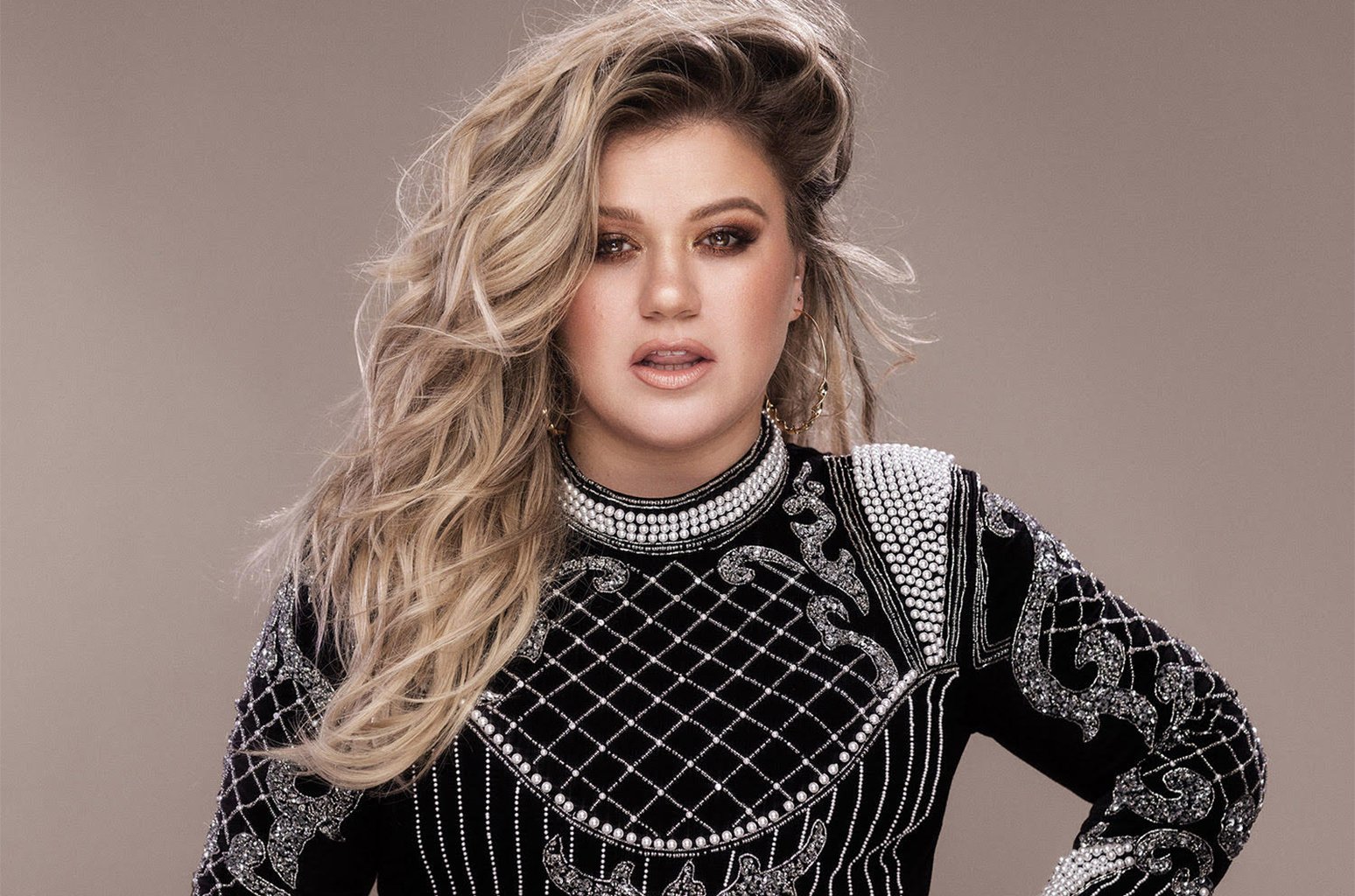 Background image for Kelly Clarkson